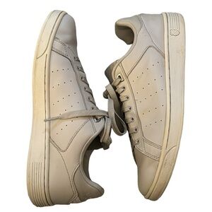 K-Swiss women’s leather court tennis shoes lace up sneakers light gray Sz 8 1/2